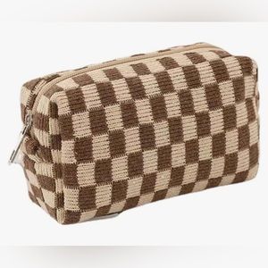 Checkered cosmetic case new with tags!! Adorable makeup bag or skincare 💕💕